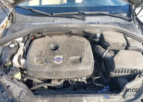 2015 Volvo Xc60 T5 Premier Plus из США, поврежденный, VIN YV426MDC1F2616691